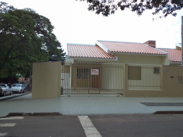 Casa Residencial para locacao no Vila Morangueira em Maringa com 80m² por R$ 1.800,00