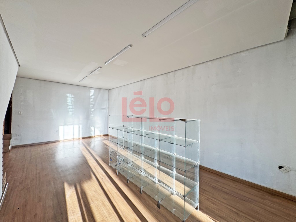 Sala Comercial para locacao no Zona 07 em Maringa com 30m² por R$ 2.200,00