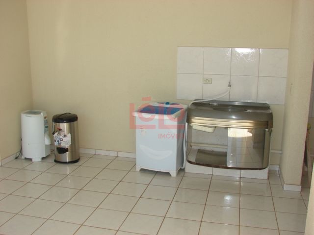 Apartamento para locacao no Jardim Aclimacao em Maringa com 29m² por R$ 750,00