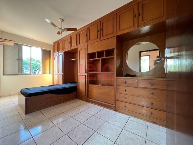 Apartamento para locacao no Zona 07 em Maringa com 85,09m² por R$ 1.400,00