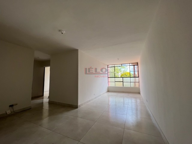 Apartamento para locacao no Zona 07 em Maringa com 89,64m² por R$ 1.400,00