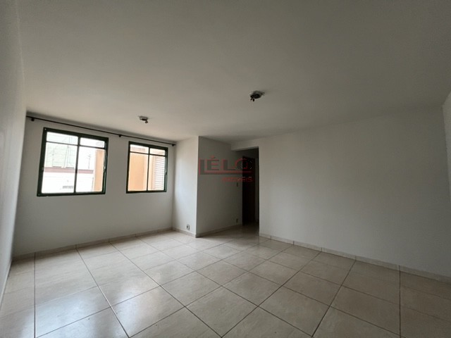Apartamento para venda no Zona 07 em Maringa com 106m² por R$ 195.000,00