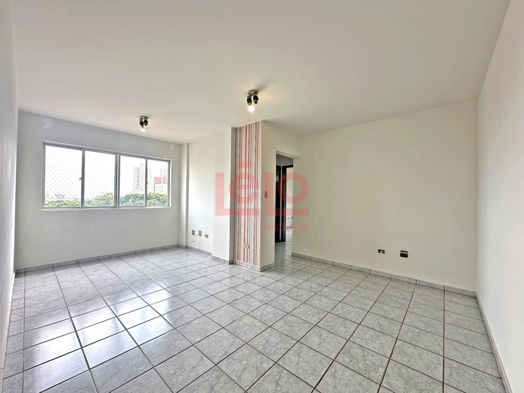 Apartamento para locacao no Zona 07 em Maringa com 91,89m² por R$ 1.300,00