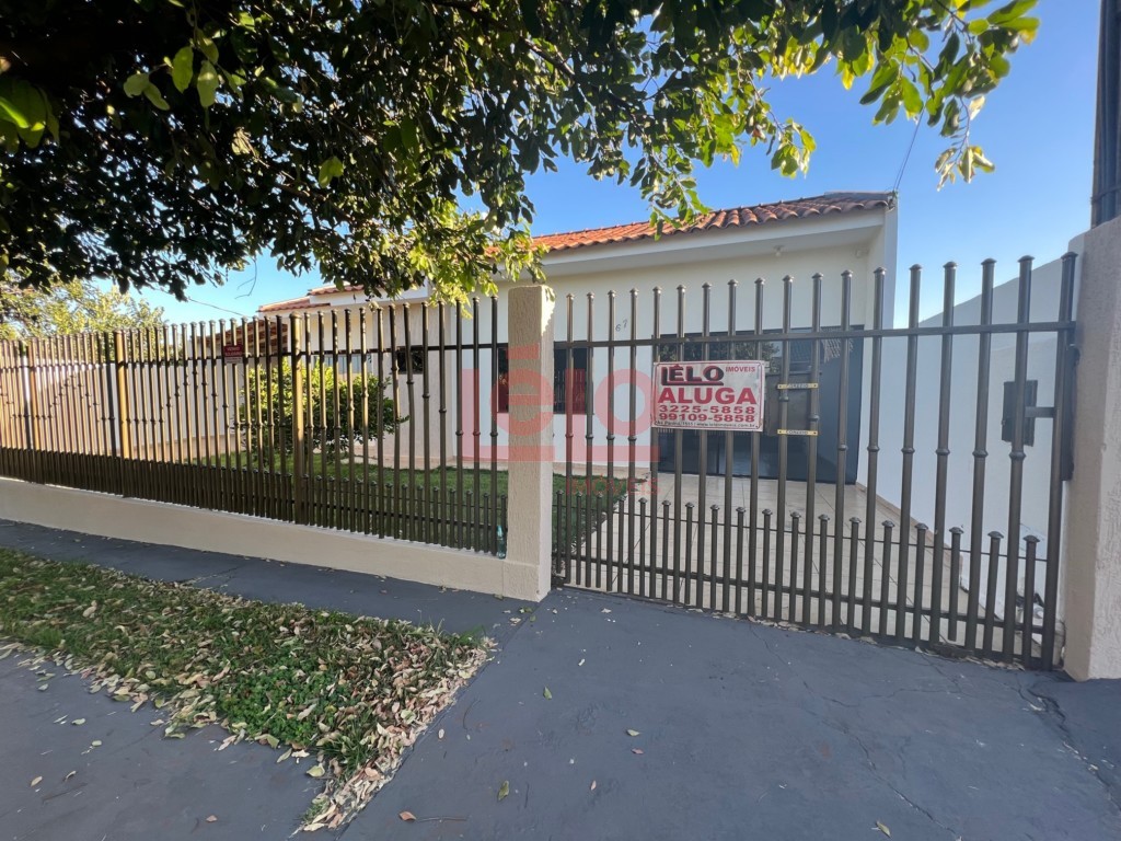 Casa Residencial para locacao no Jardim Everest em Maringa com 80,93m² por R$ 1.700,00
