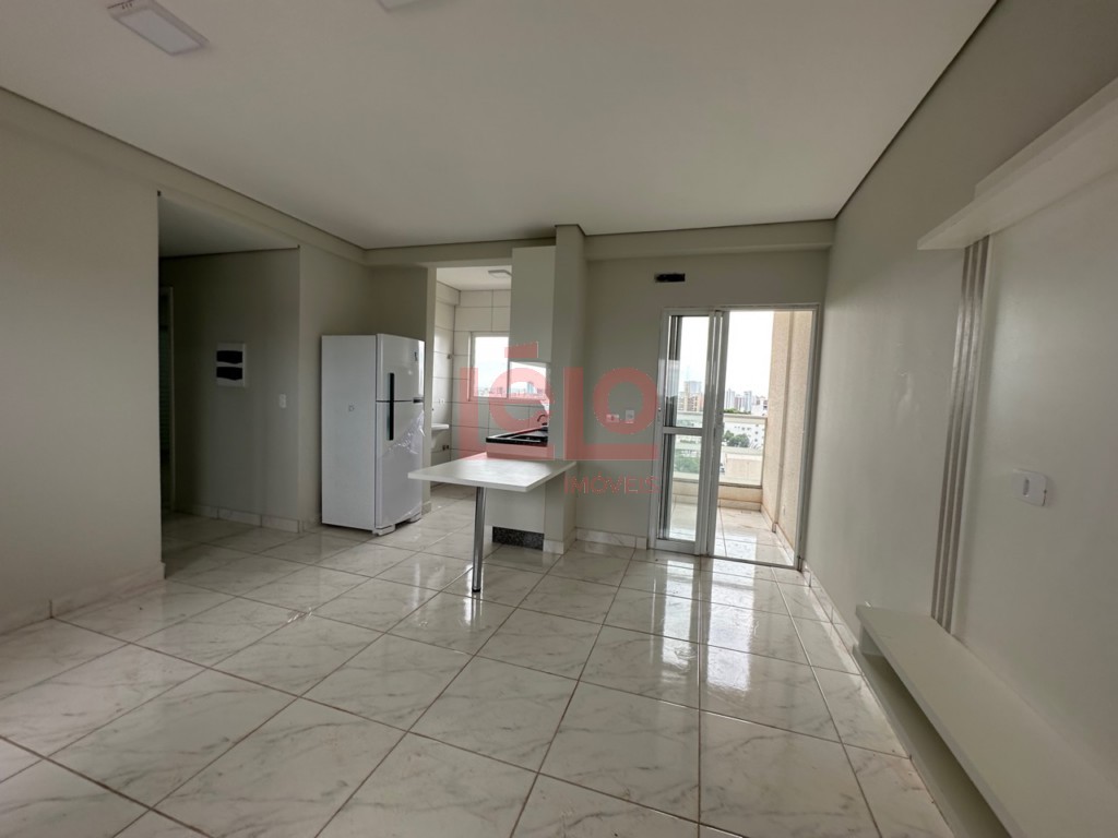 Apartamento para locacao no Zona 05 em Maringa com 132,46m² por R$ 2.000,00