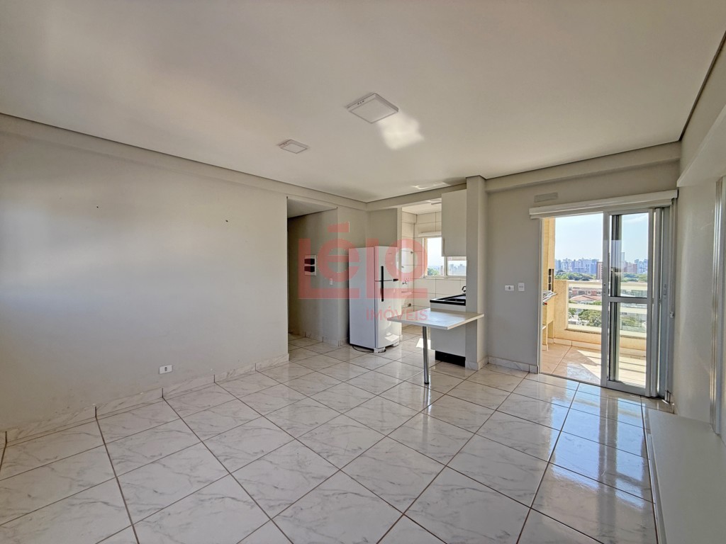 Apartamento para locacao no Zona 05 em Maringa com 132,46m² por R$ 2.000,00