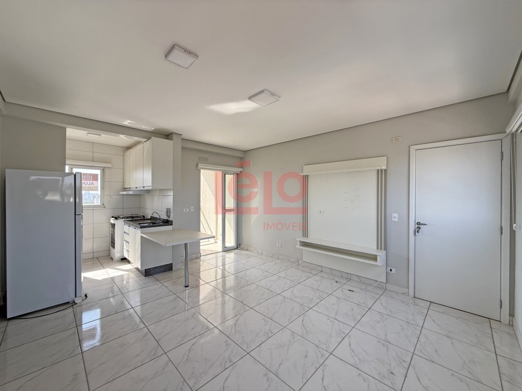 Apartamento para locacao no Zona 05 em Maringa com 132,46m² por R$ 2.000,00