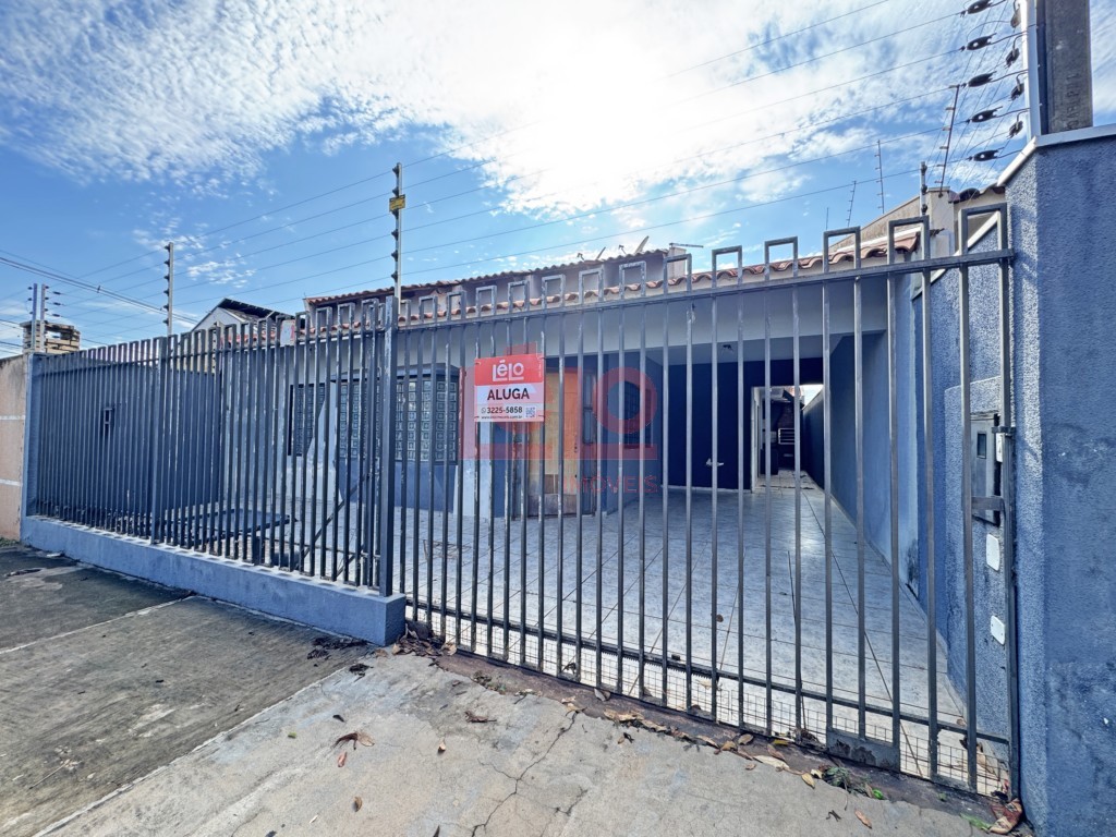 Casa Residencial para locacao no Jardim Real em Maringa com 141,16m² por R$ 3.300,00