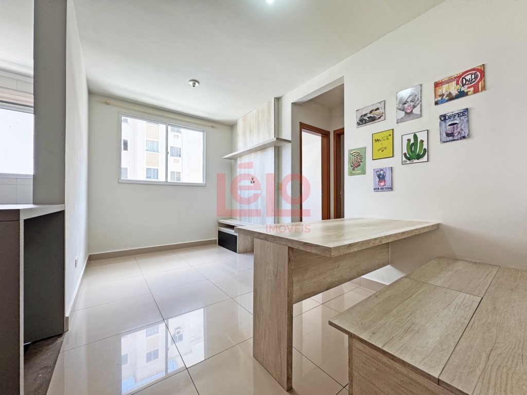 Apartamento para locacao no Parque Industrial em Maringa com 66,61m² por R$ 1.600,00