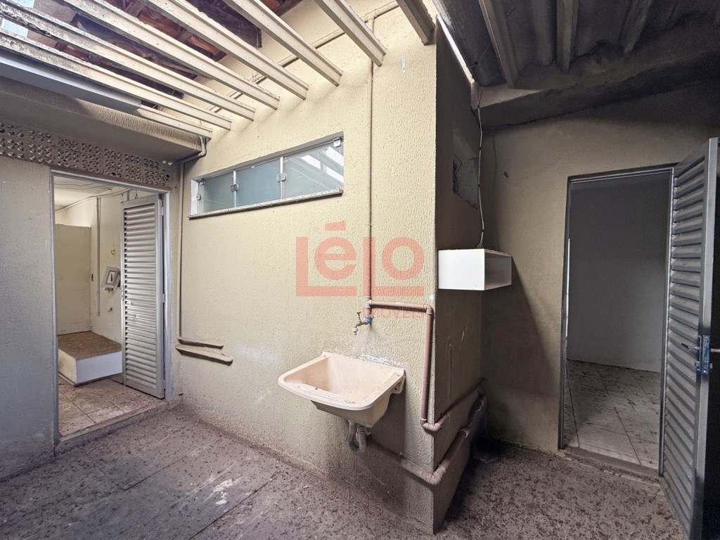 Sala/Conjunto Comercial para alugar em Zona 05, Maringá — Portal Chave Fácil
