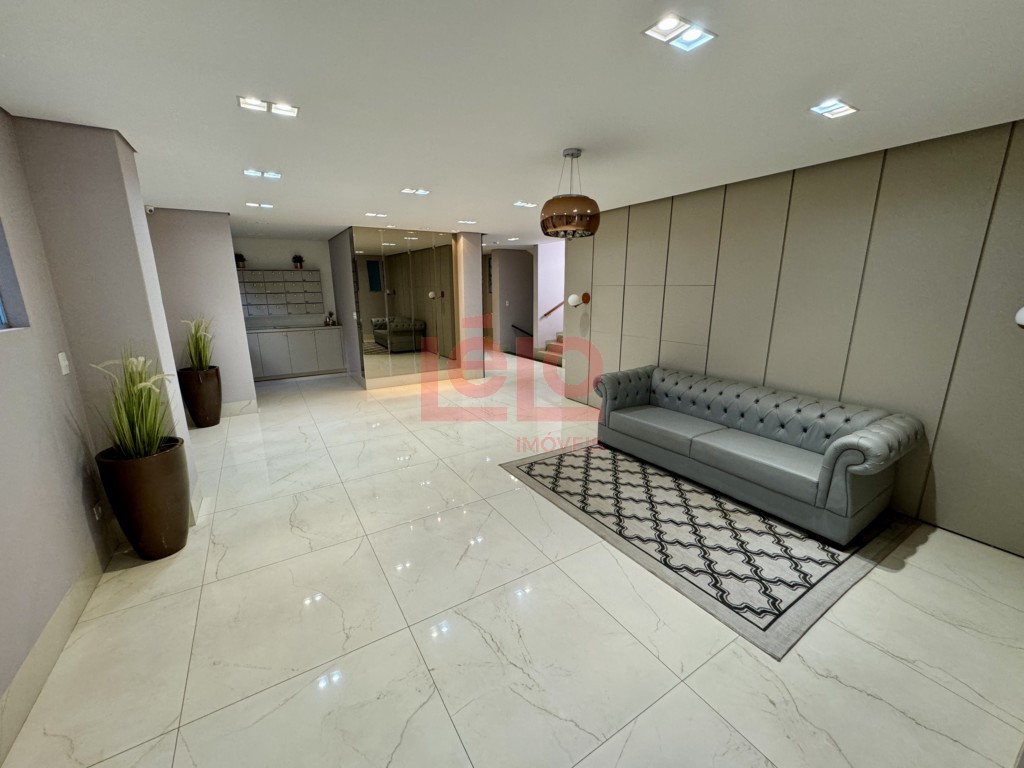 Apartamento para locacao no Zona 07 em Maringa com 128,28m² por R$ 2.000,00