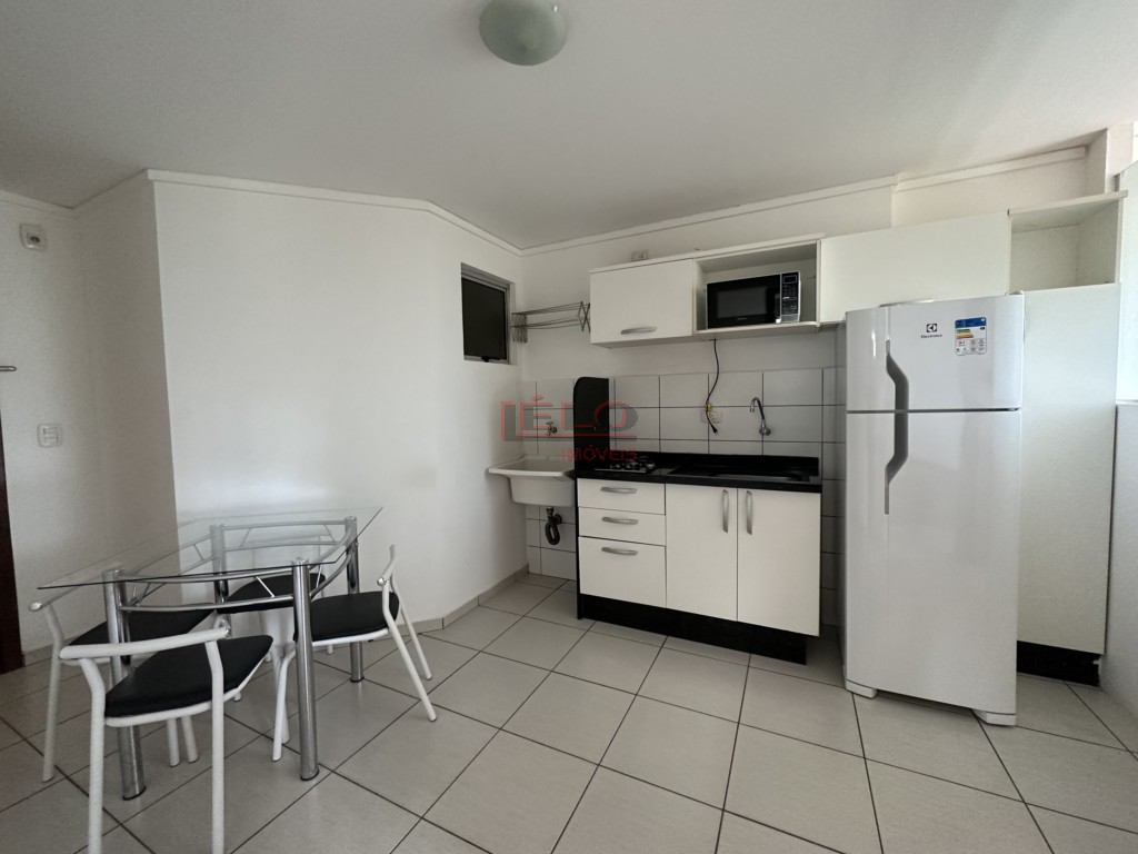 Apartamento para locacao no Zona 07 em Maringa com 68m² por R$ 1.200,00