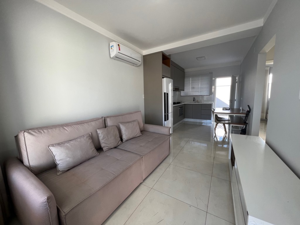 Casa Residencial para locacao no Loteamento Sumare em Maringa com 63,58m² por R$ 1.800,00