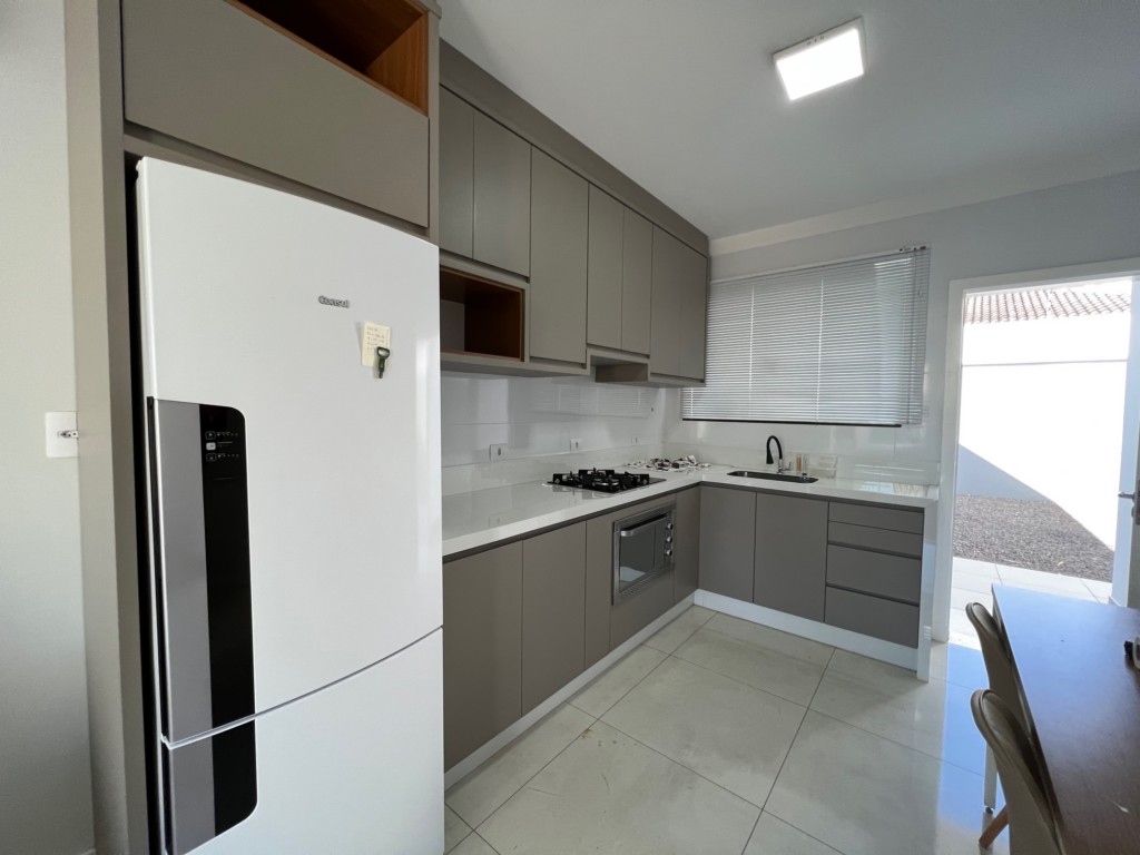 Casa Residencial para locacao no Loteamento Sumare em Maringa com 63,58m² por R$ 1.800,00