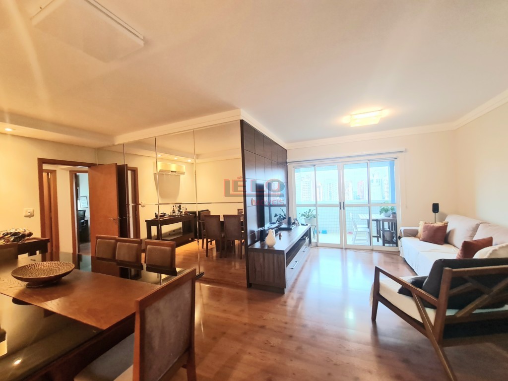 Apartamento para venda no Novo Centro em Maringa com 209m² por R$ 980.000,00