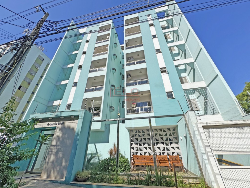 Apartamento para locacao no Zona 07 em Maringa com 128m² por R$ 1.800,00