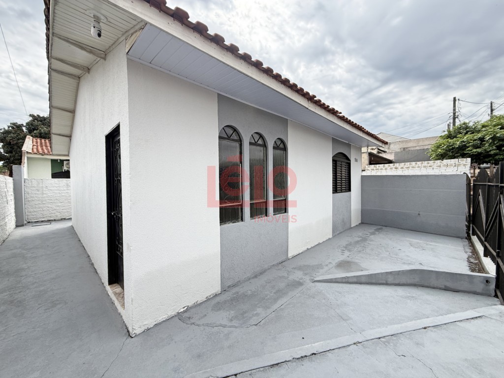 Casa Residencial para locacao no Parque das Laranjeiras em Maringa com 60m² por R$ 1.300,00