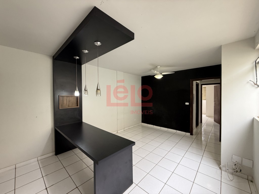 Apartamento para locacao no Zona 07 em Maringa com 74,28m² por R$ 1.300,00