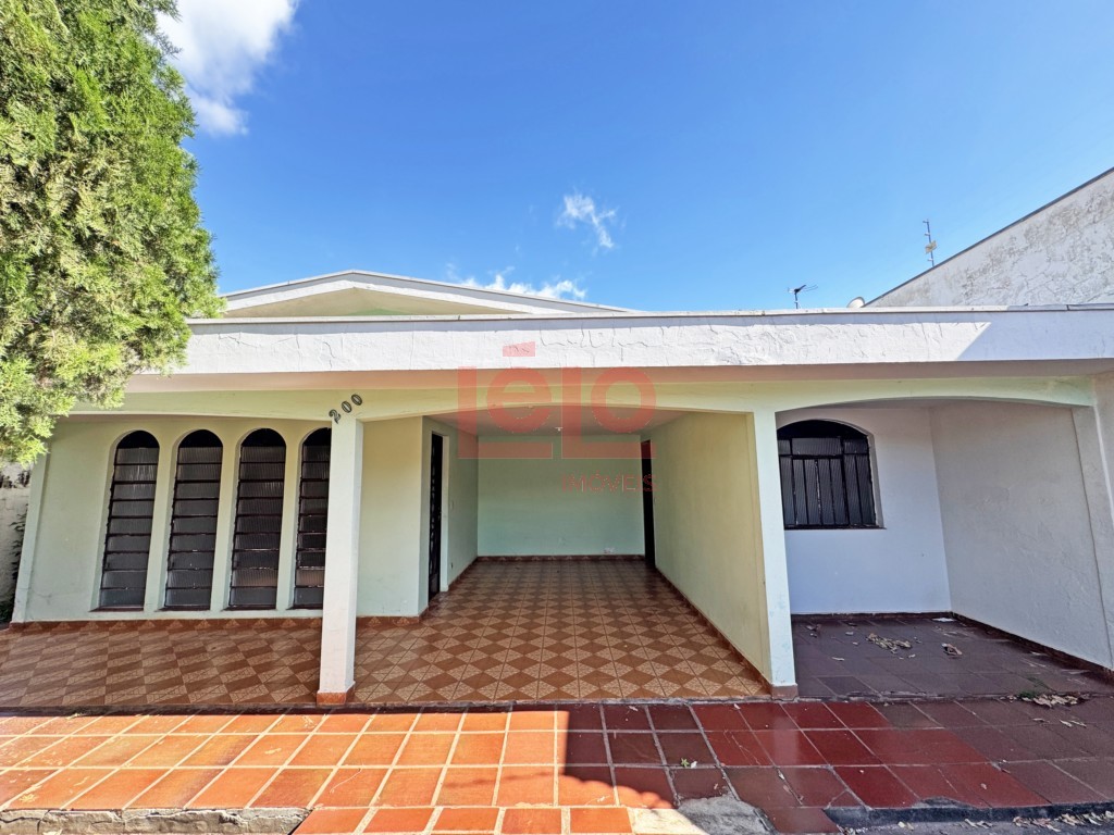 Casa Residencial para locacao no Jardim Los Angeles em Maringa com 166m² por R$ 2.200,00