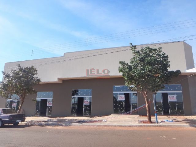 Salão para locacao no Jardim Santa Clara em Maringa com 137m² por R$ 2.500,00