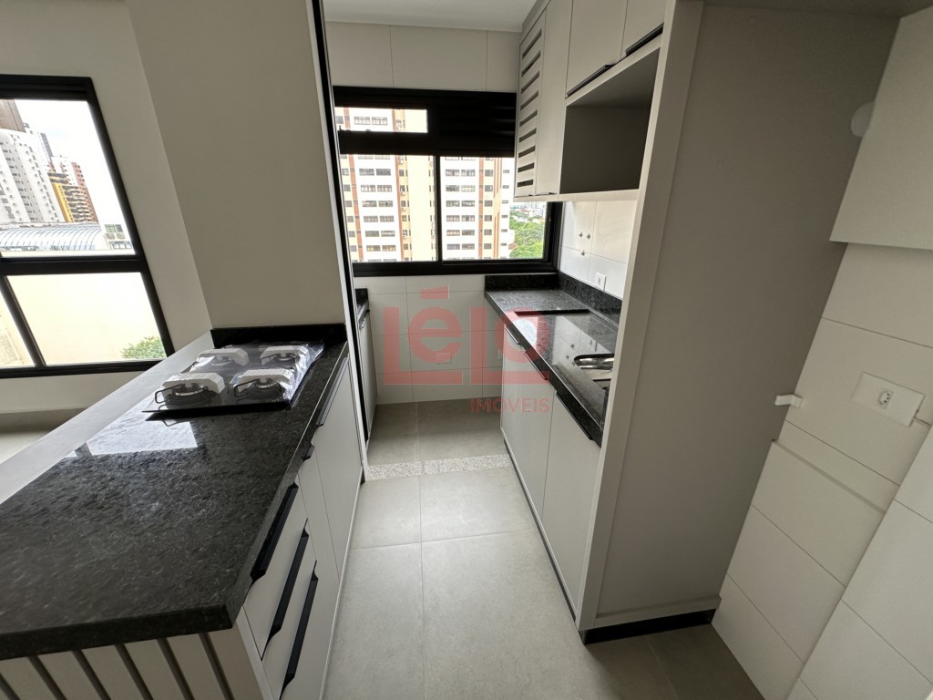 Apartamento para locacao no Zona 01 em Maringa com 114,25m² por R$ 2.750,00