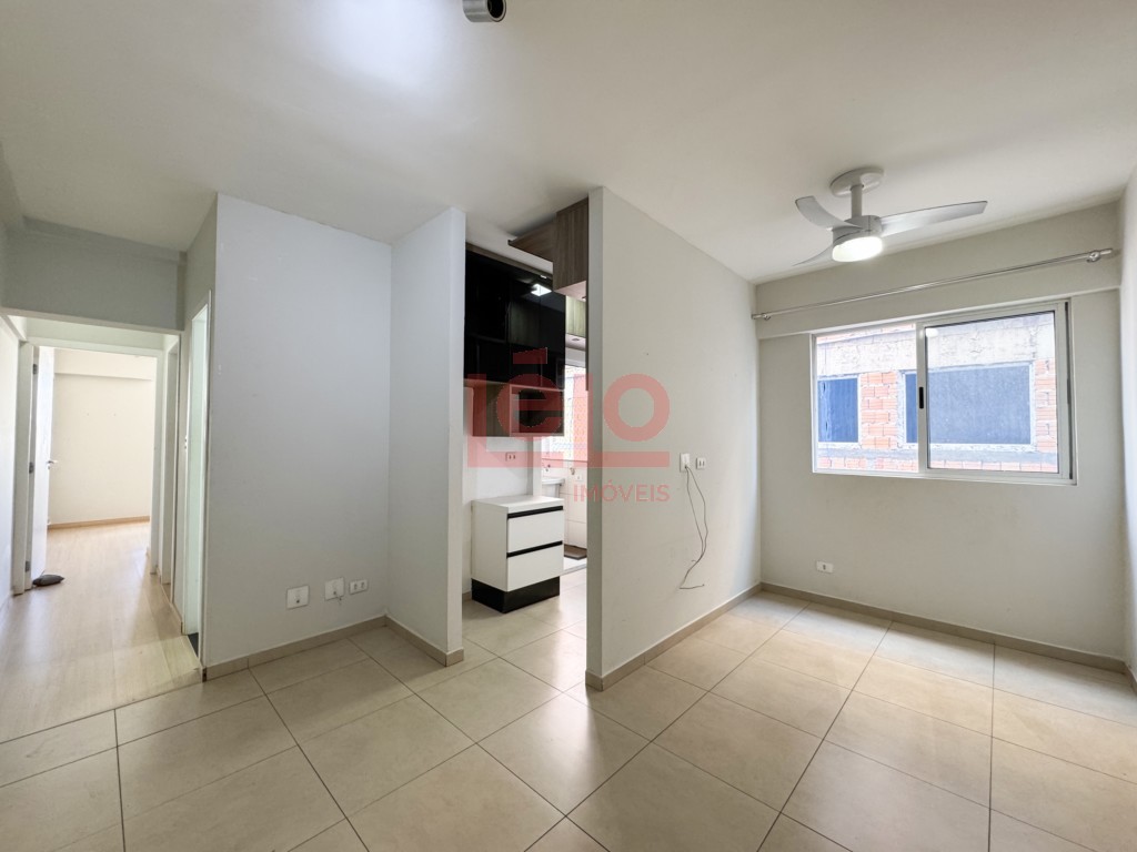 Apartamento para locacao no Zona 03 em Maringa com 90m² por R$ 2.200,00