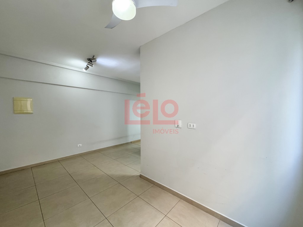 Apartamento para locacao no Zona 03 em Maringa com 90m² por R$ 2.200,00