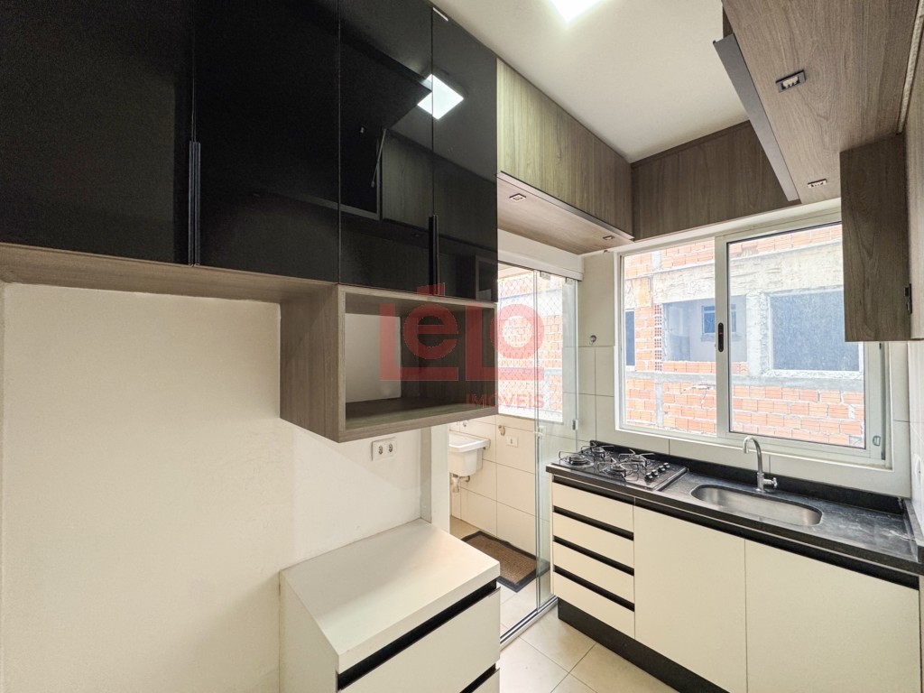 Apartamento para locacao no Zona 03 em Maringa com 90m² por R$ 2.200,00