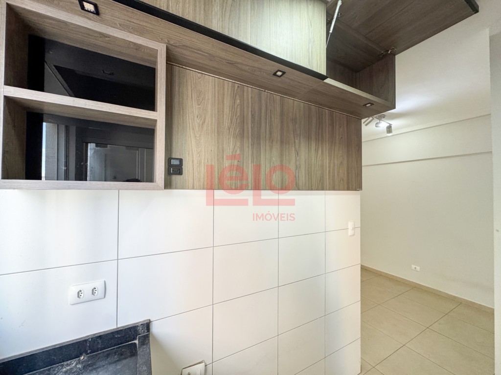 Apartamento para locacao no Zona 03 em Maringa com 90m² por R$ 2.200,00