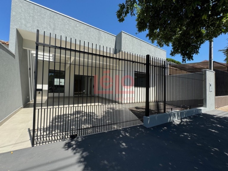 Casa Residencial para locacao no Parque Itaipu em Maringa com 150m² por R$ 2.400,00