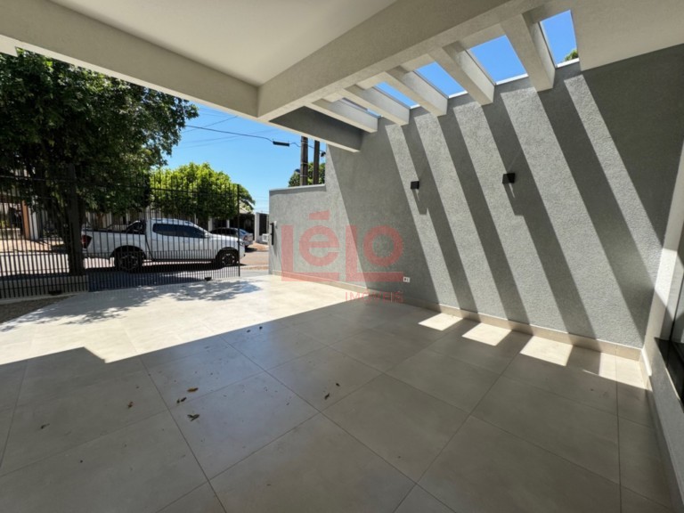 Casa Residencial para locacao no Parque Itaipu em Maringa com 150m² por R$ 2.400,00