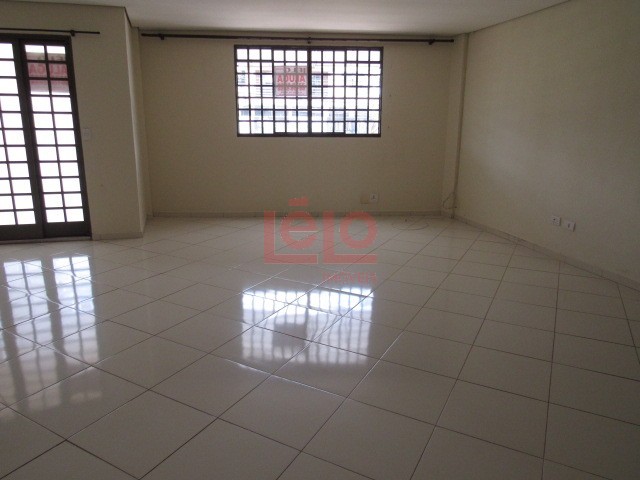 Apartamento para locacao no Jardim Brasil em Maringa com 90m² por R$ 1.800,00