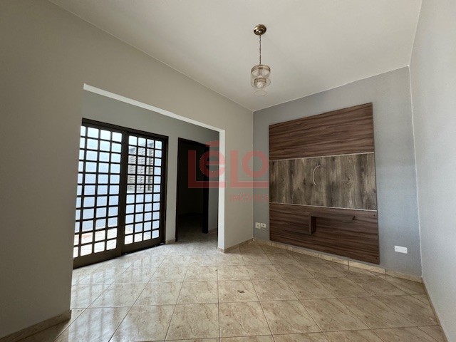 Casa Residencial para locacao no Cidade Jardim em Maringa com 104,59m² por R$ 1.900,00