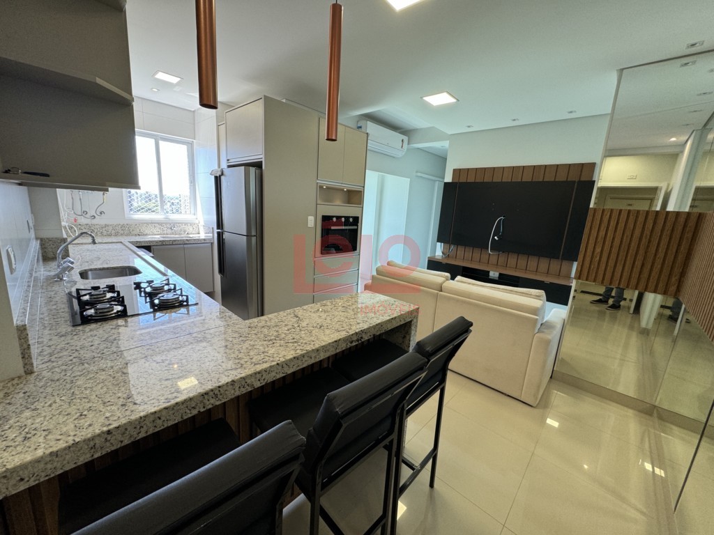 Apartamento para locacao no Zona 07 em Maringa com 107,17m² por R$ 3.100,00