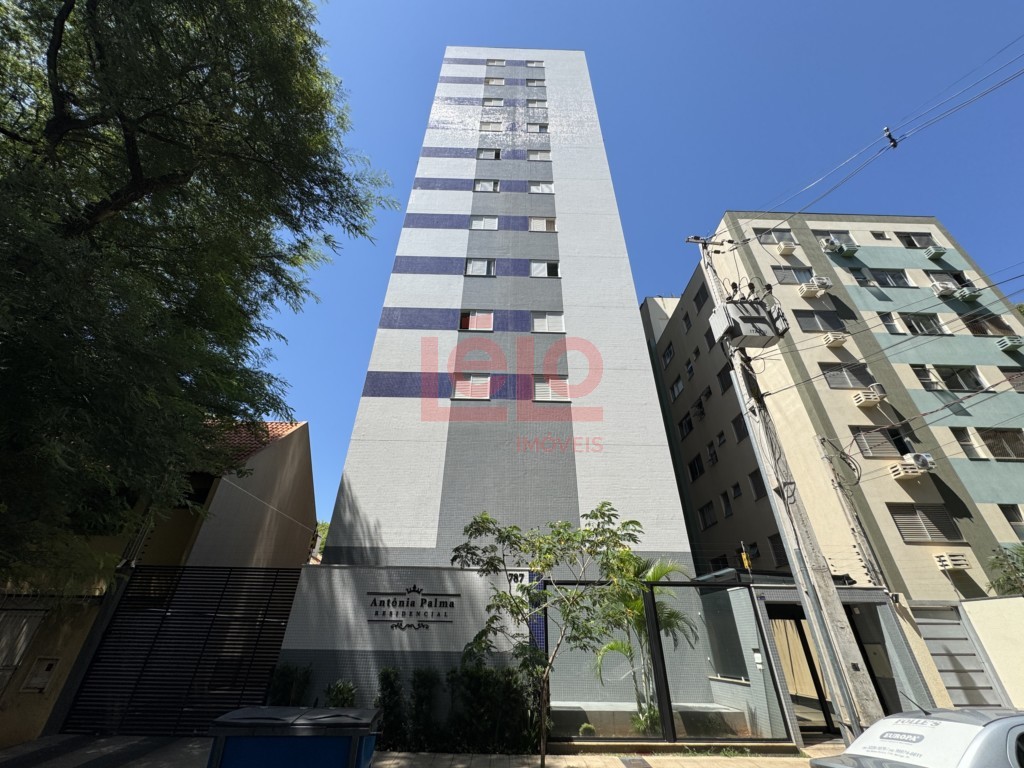 Apartamento para locacao no Zona 07 em Maringa com 107,17m² por R$ 3.100,00