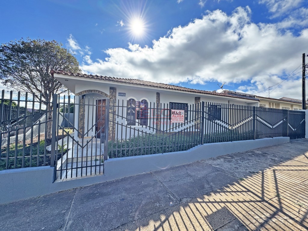 Casa Residencial para locacao no Parque Res Cidade Nova em Maringa com 125m² por R$ 2.100,00