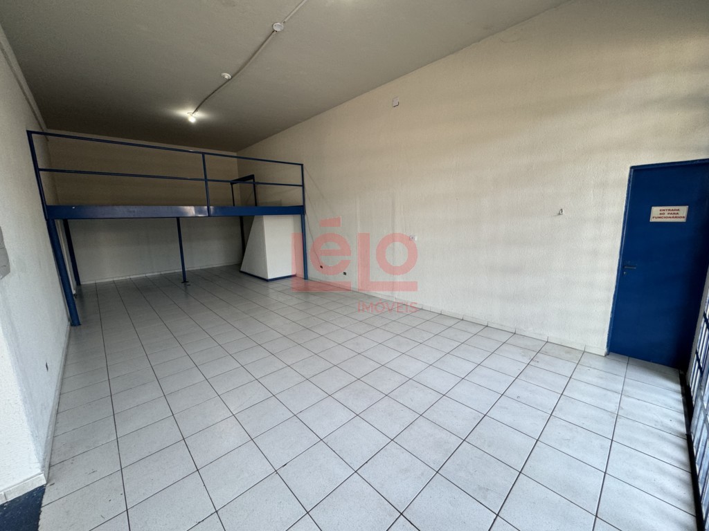 Salão para locacao no Zona 06 em Maringa com 138m² por R$ 2.800,00