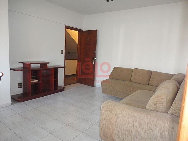 Apartamento para locacao no Zona 07 em Maringa com 144,76m² por R$ 1.650,00