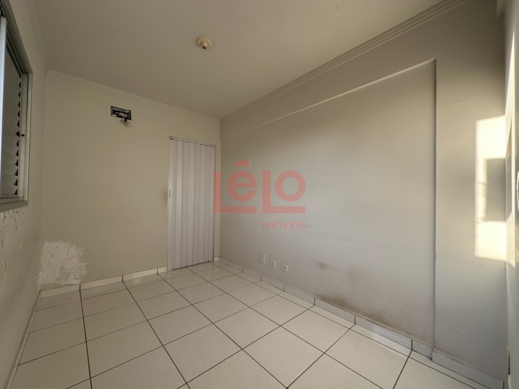Apartamento para locacao no Zona 04 em Maringa com 52,71m² por R$ 1.000,00