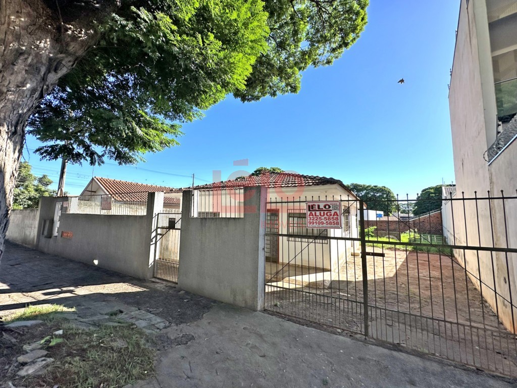 Casa Residencial para locacao no Vila Morangueira em Maringa com 40m² por R$ 980,00