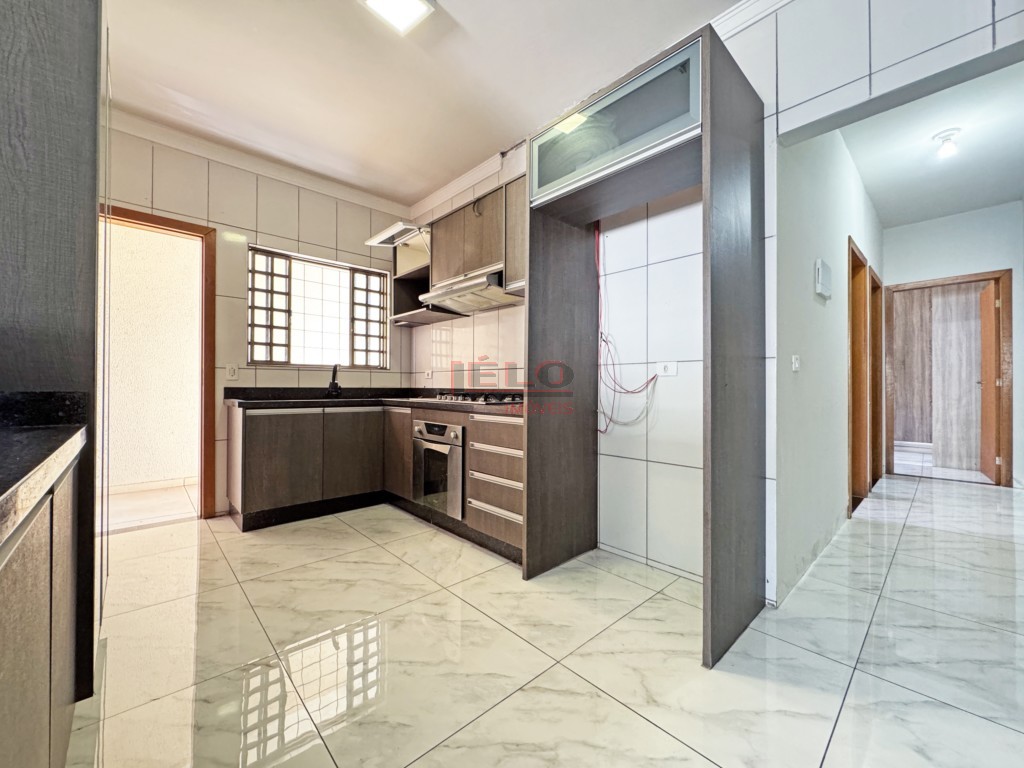 Casa Residencial para locacao no Jardim do Carmo em Maringa com 75m² por R$ 1.900,00