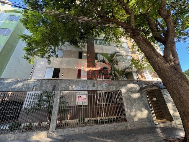 Apartamento para locacao no Zona 07 em Maringa com 78,72m² por R$ 1.400,00