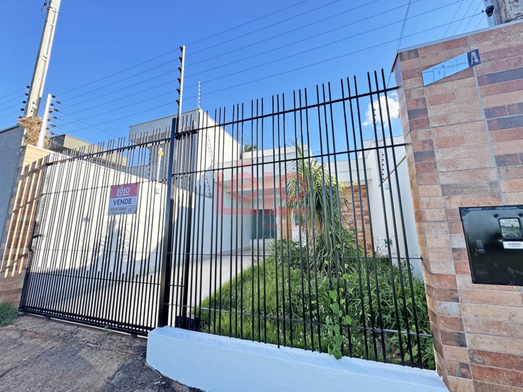 Casa Residencial para venda no Jardim Diamante em Maringa com 69,84m² por R$ 345.000,00