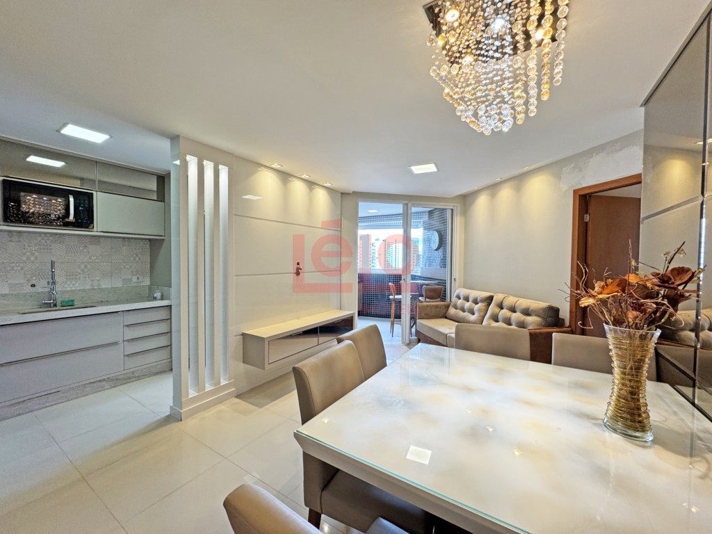 Apartamento para locacao no Novo Centro em Maringa com 147,81m² por R$ 4.000,00