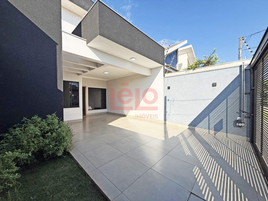 Casa Residencial para locacao no Jardim Monte Rei em Maringa com 104,94m² por R$ 3.100,00