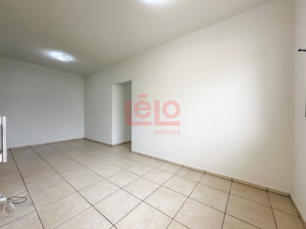 Casa Residencial para locacao no Jardim Paris III em Maringa com 69,88m² por R$ 1.600,00