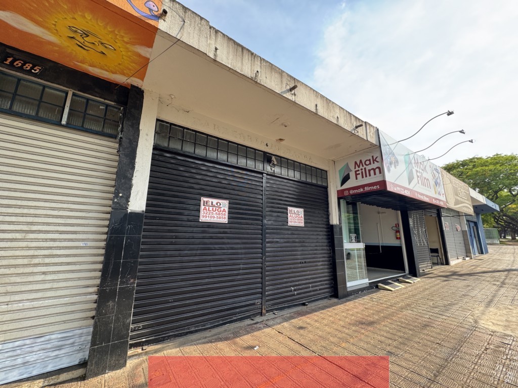 Sala Comercial para locacao no Zona 03 em Maringa com 57,21m² por R$ 1.400,00