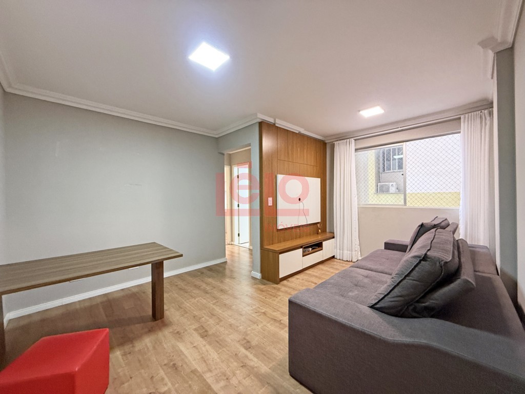 Apartamento para locacao no Zona 07 em Maringa com 91,59m² por R$ 1.800,00