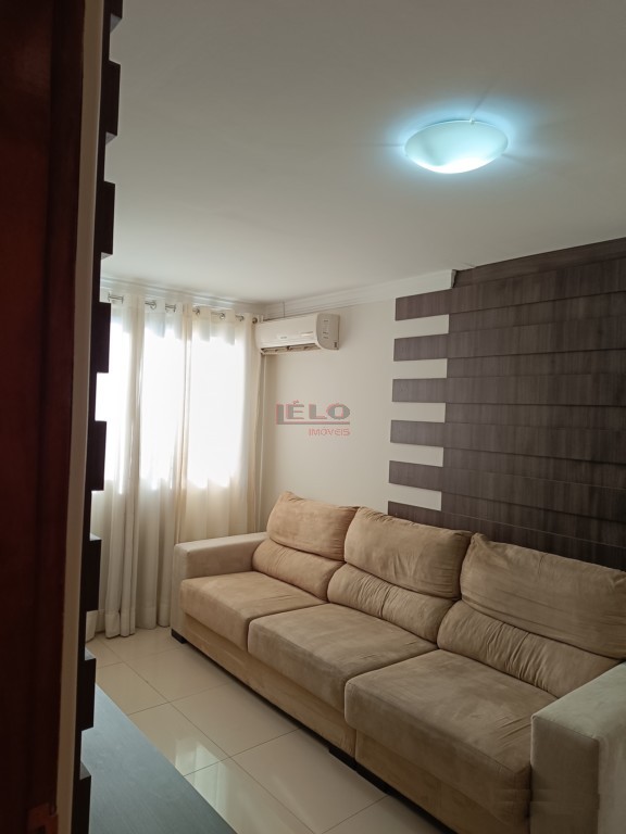 Apartamento para locacao no Zona 07 em Maringa com 111,01m² por R$ 2.500,00