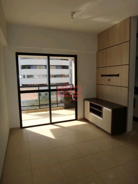 Apartamento para locacao no Zona 07 em Maringa com 93,71m² por R$ 2.000,00
